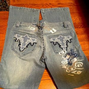 Beautifully embroidered never worn Antik jeans size 30